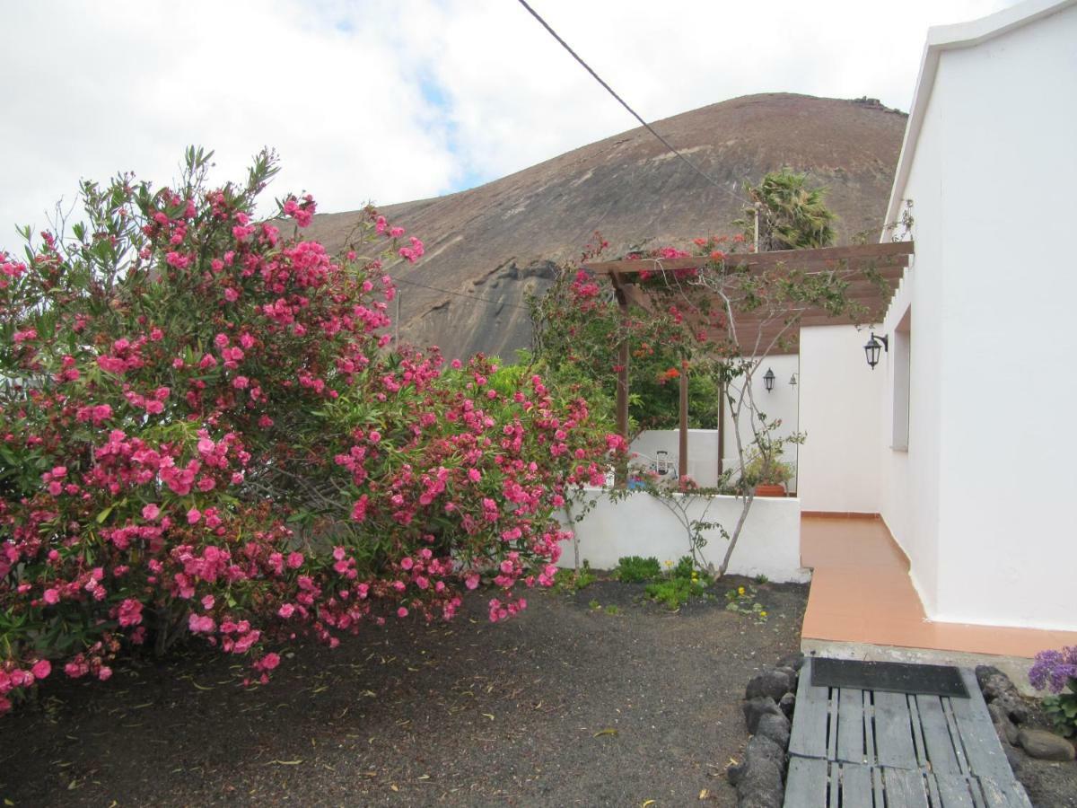 Casa Montana De Tahiche Villa Exterior photo